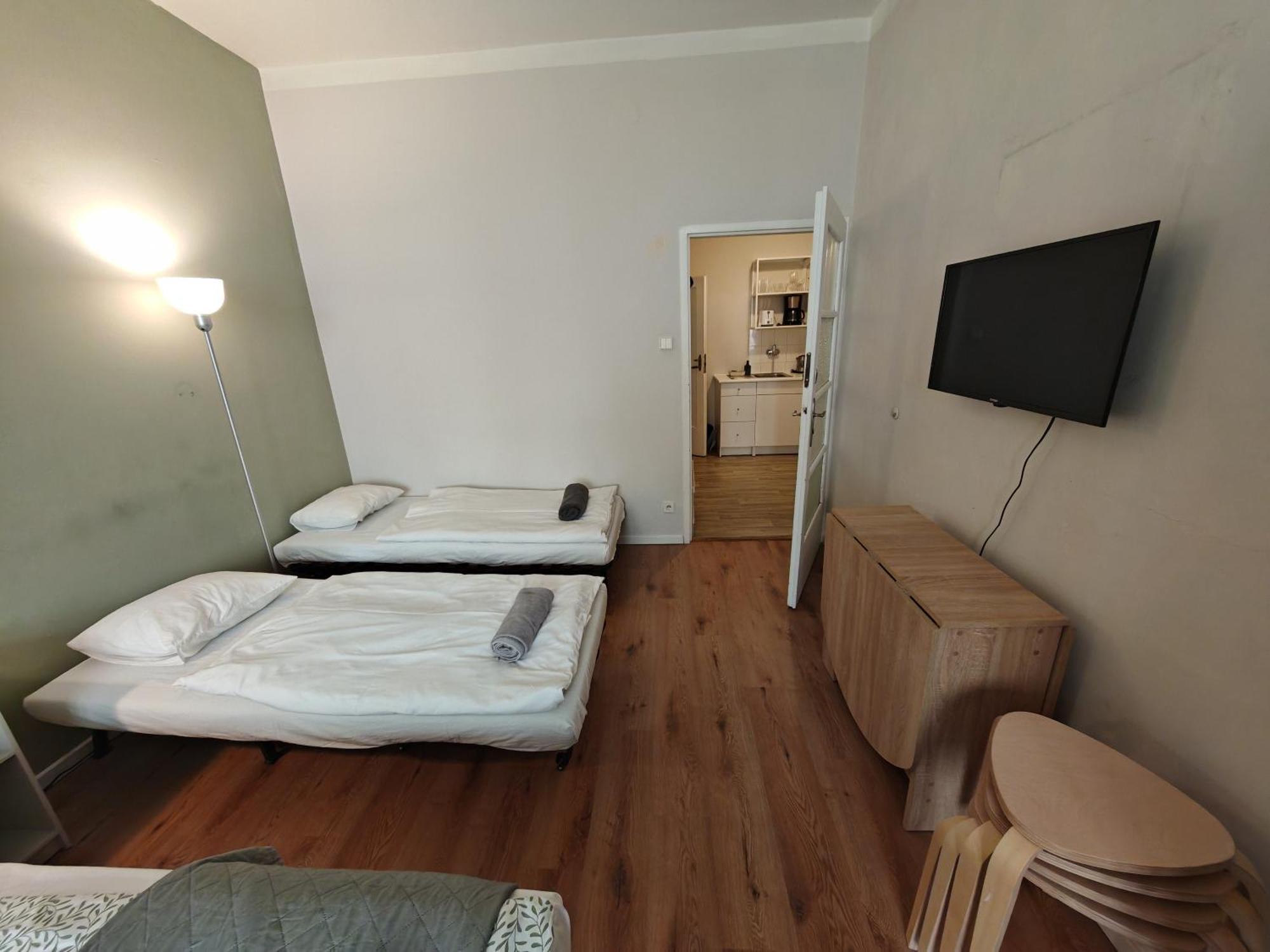 Flat In Zizkov -101- Praha